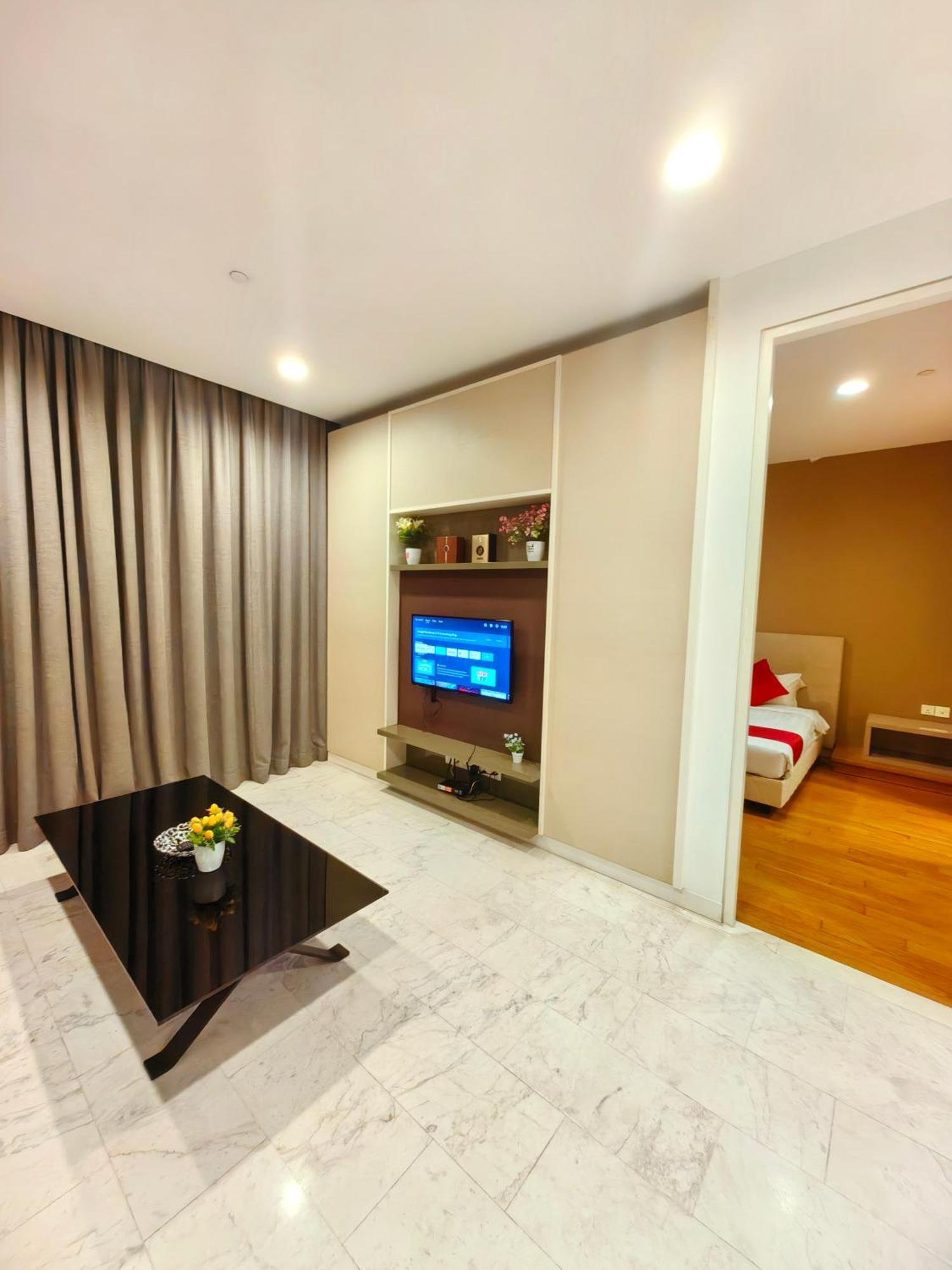 Platinum Klcc & Bukit Bintang Apartment Kuala Lumpur Exterior foto