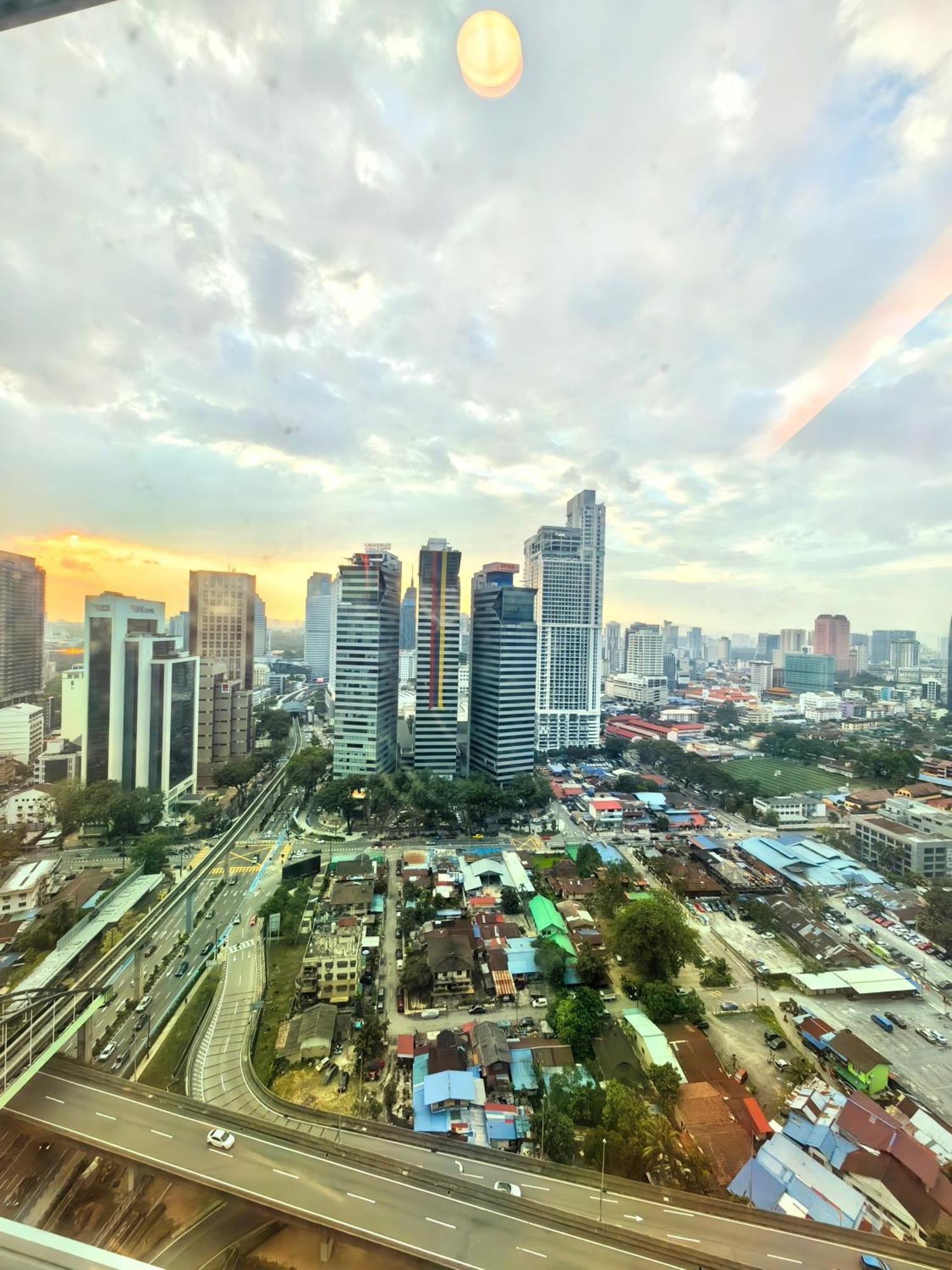 Platinum Klcc & Bukit Bintang Apartment Kuala Lumpur Exterior foto